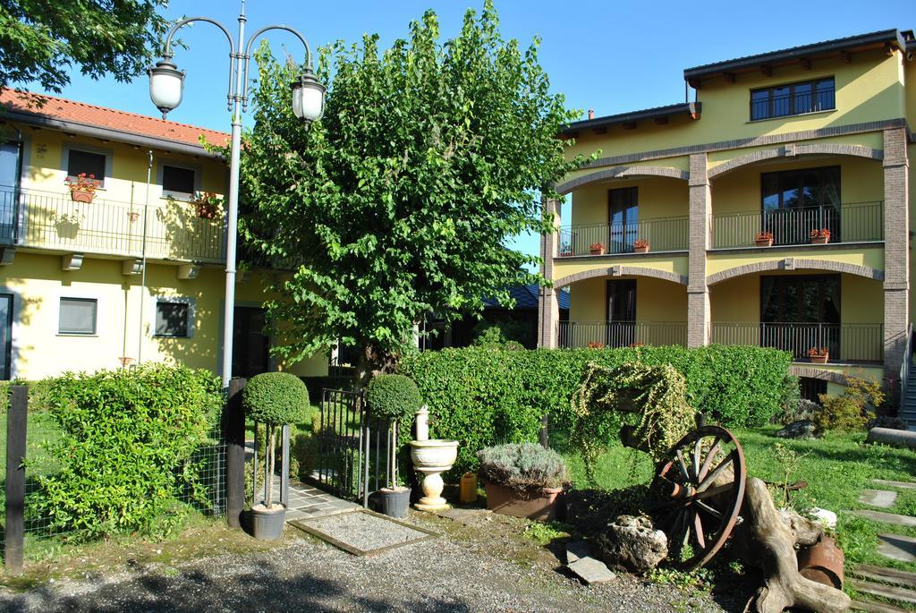 Fondo Brugarolo Villa Busnago Bagian luar foto